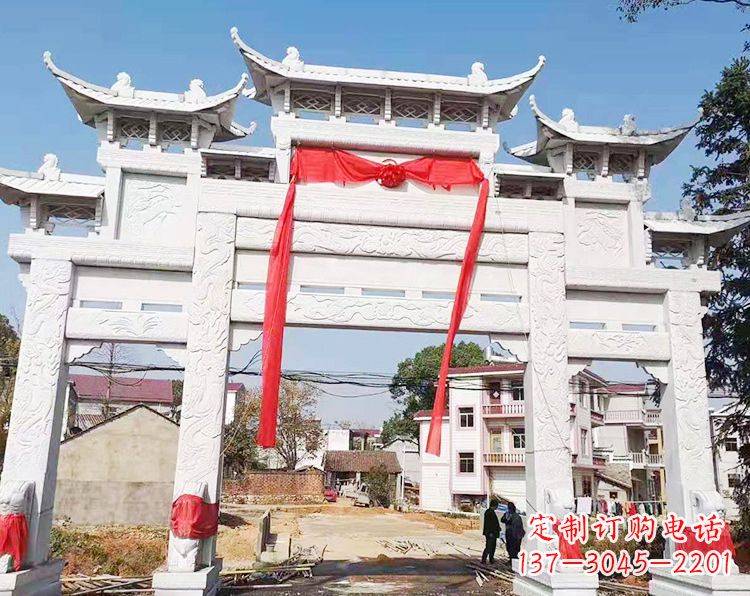 益阳三门三楼石雕牌坊:专业定制牌坊雕塑