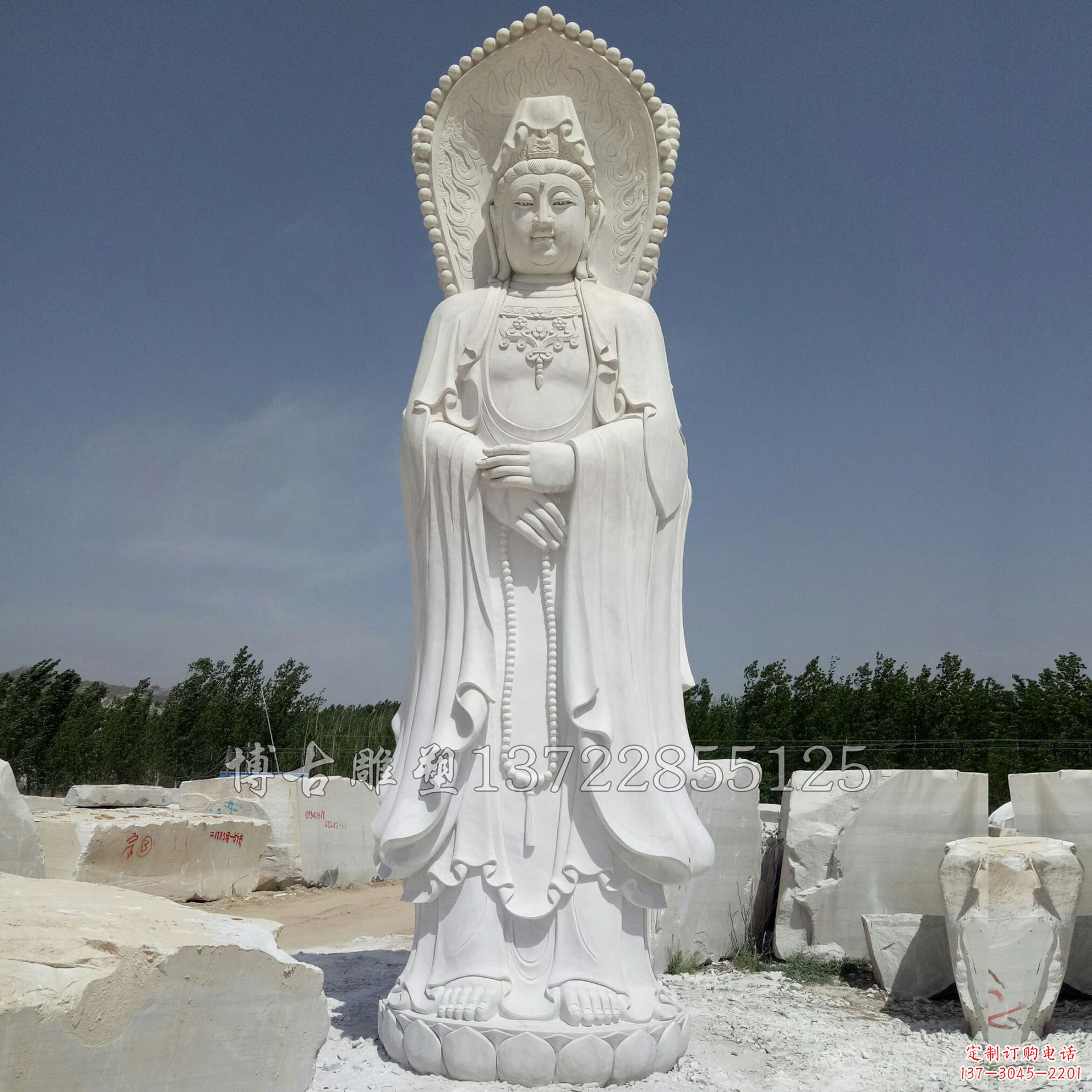 益阳观赏性质的三面观音石雕塑