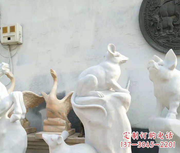 益阳独具个性的汉白玉老鼠石雕