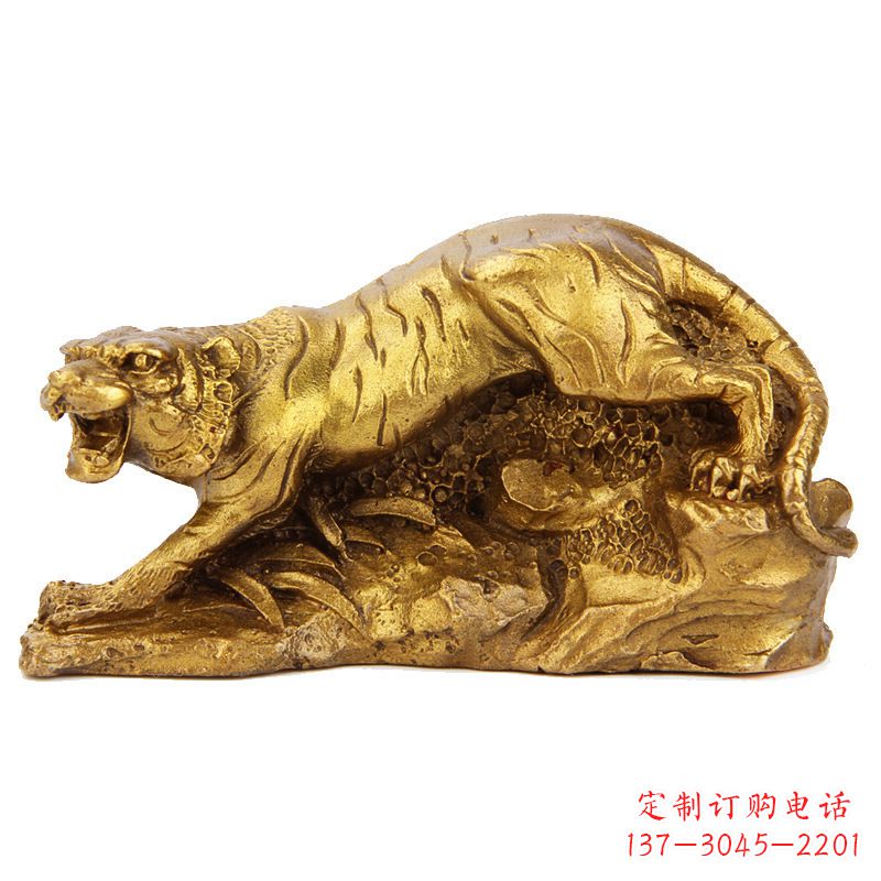 益阳中领雕塑生肖铜虎鎏金摆件,是一款以生肖虎…