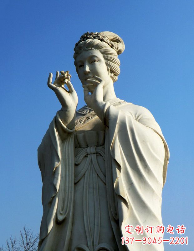 益阳精美绝伦的古代美女雕像