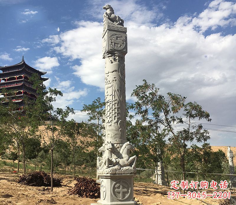 益阳十二生肖午马柱石雕
