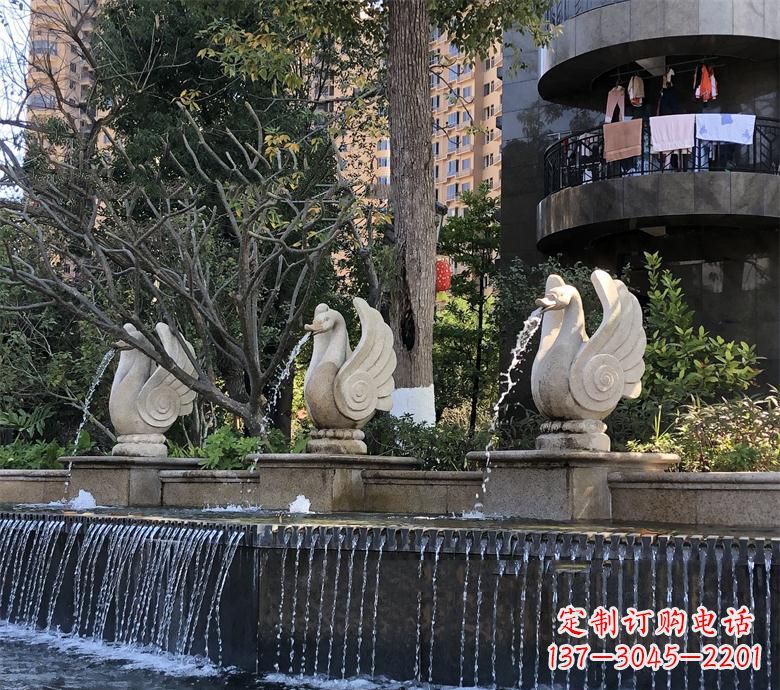 益阳石材喷水鹅 园林动物石雕景观摆放 水池石天鹅