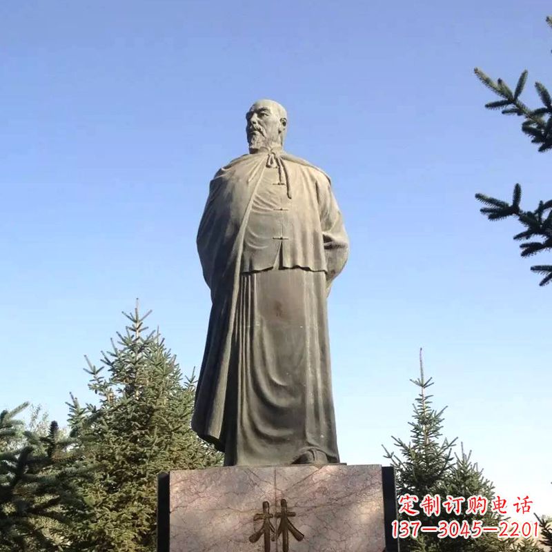 益阳令人敬畏的林则徐雕像