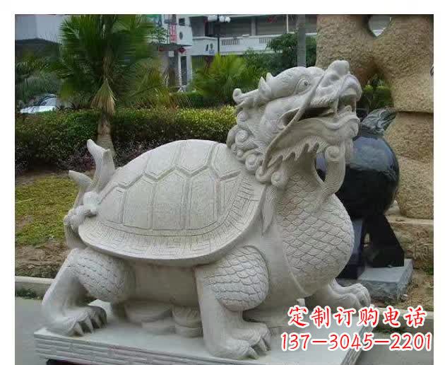 益阳石头雕刻的动物雕塑