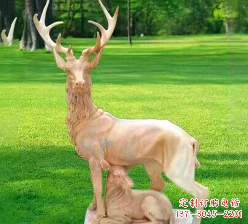 益阳石雕鹿动物雕塑