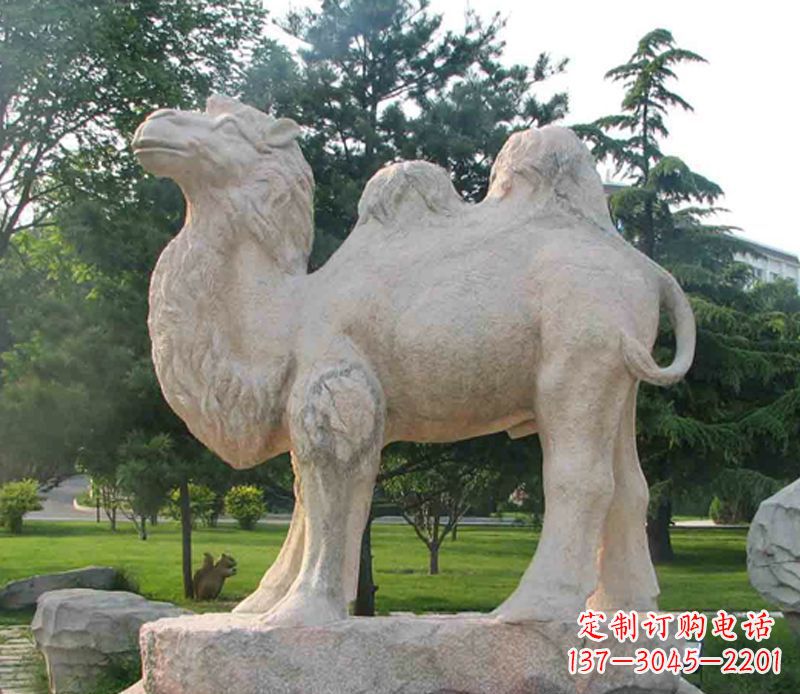 益阳石头骆驼雕塑