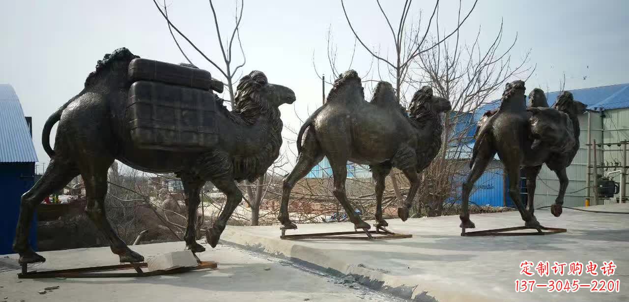 益阳丝绸之路铜骆驼雕塑