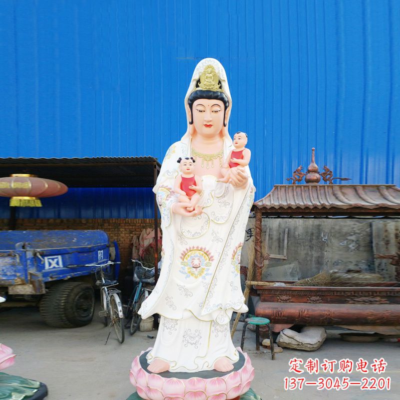 益阳送子观音彩绘玻璃钢雕塑