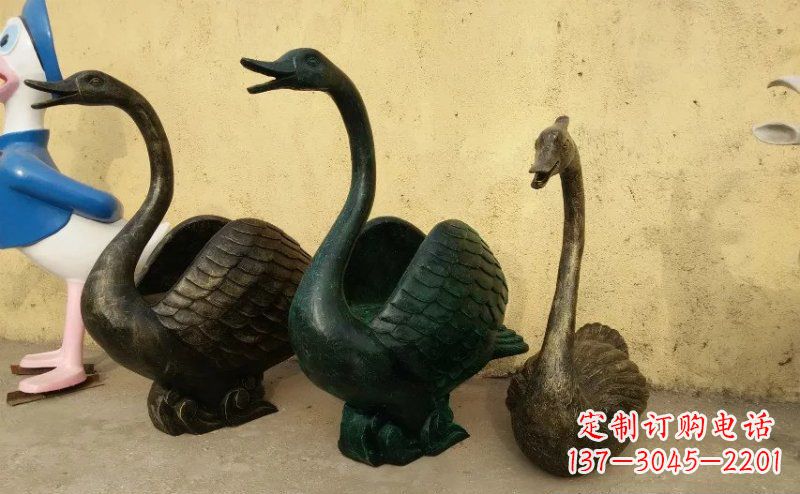益阳天鹅动物铜雕 (3)