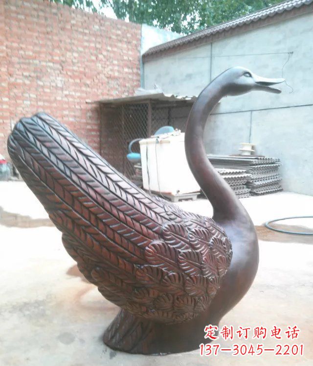 益阳天鹅公园天王动物铜雕