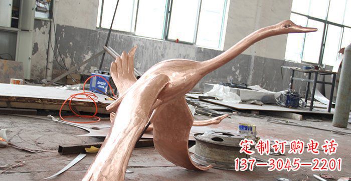 益阳天鹅铸铜动物铜雕