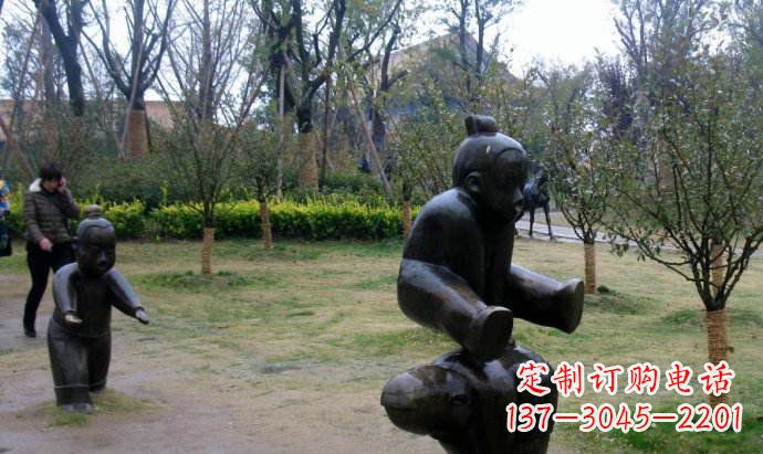 益阳跳山羊公园人物铜雕