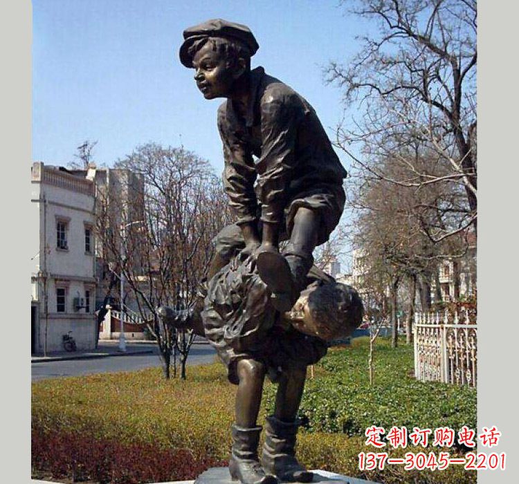 益阳跳山羊人物铜雕