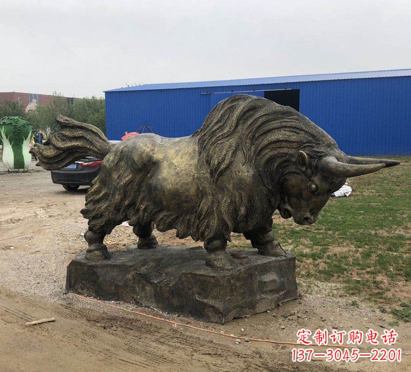 益阳铜雕奔牛雕塑
