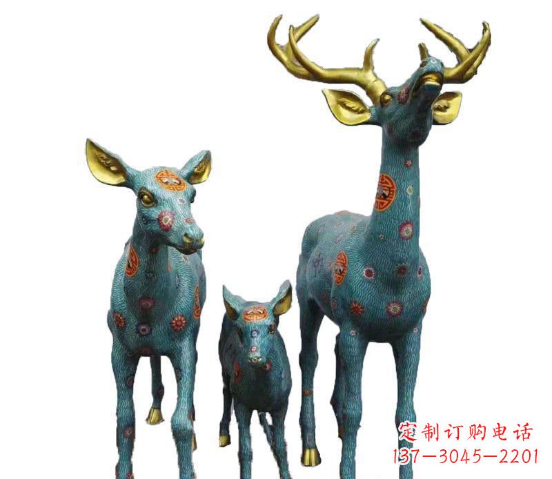 益阳铜雕彩绘梅花鹿一家雕塑