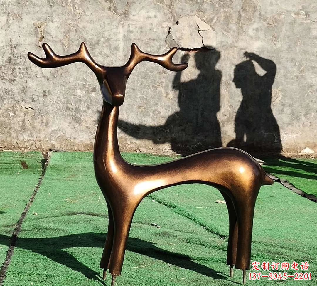 益阳铜雕抽象小鹿雕塑