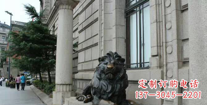 益阳铜雕跪姿狮子