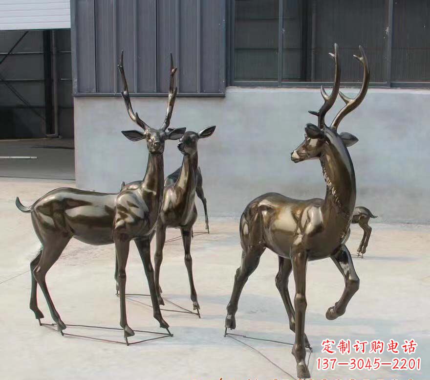 益阳铜雕鹿群雕塑