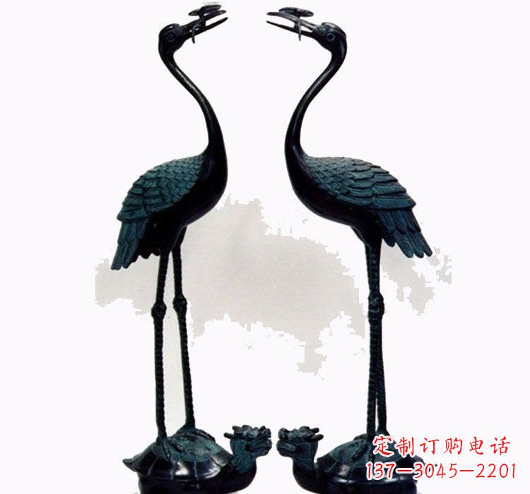 益阳铜雕仙鹤和龙龟