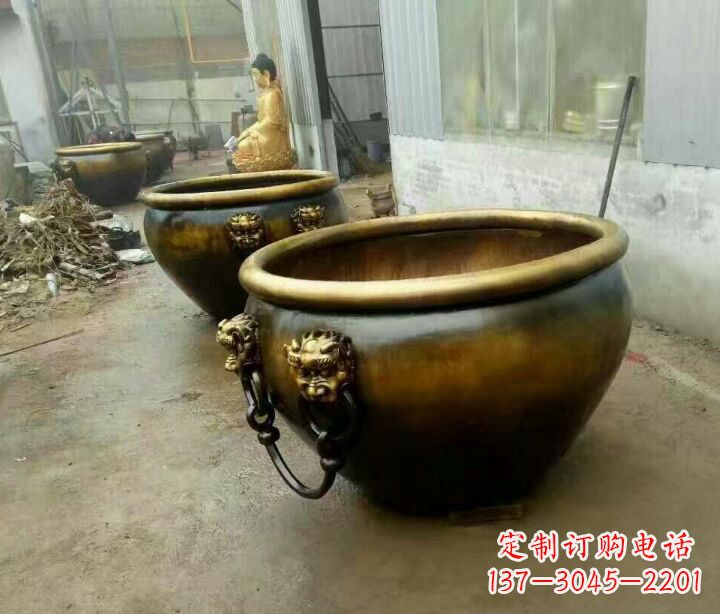 益阳铜雕圆形荷花水缸雕塑 (2)