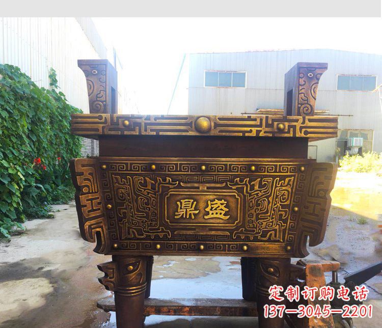 益阳铜雕招财鼎盛香炉