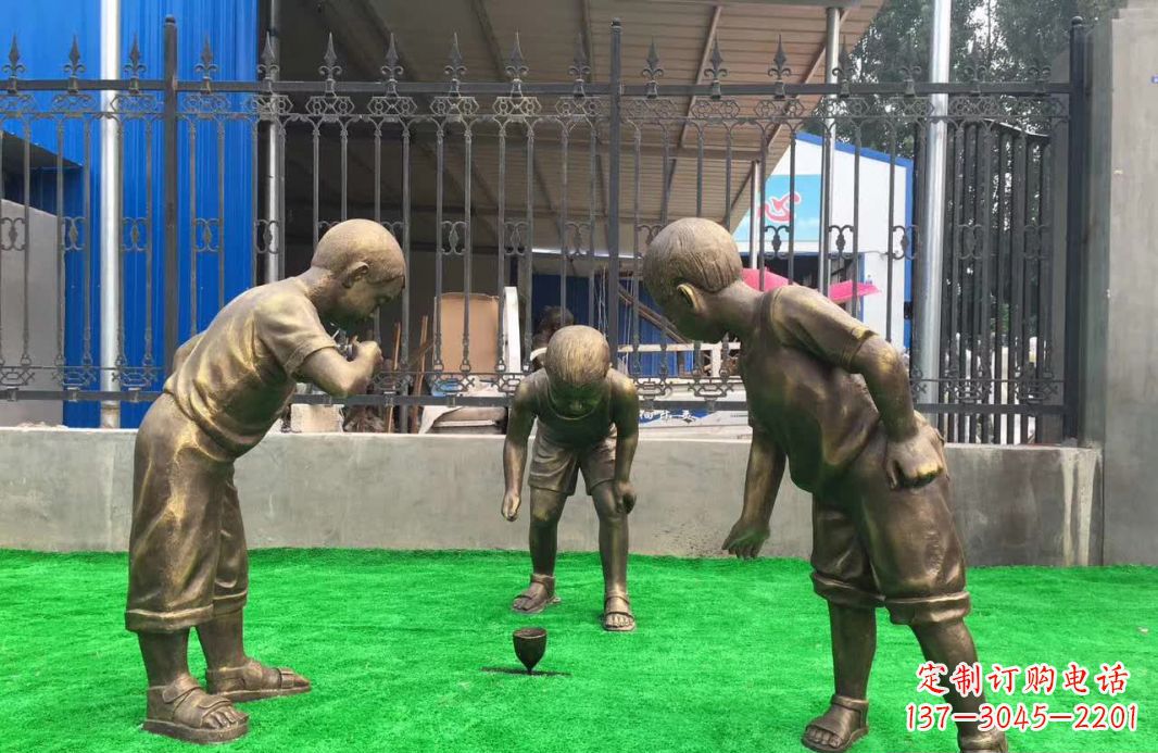 益阳玩陀螺儿童铜雕塑