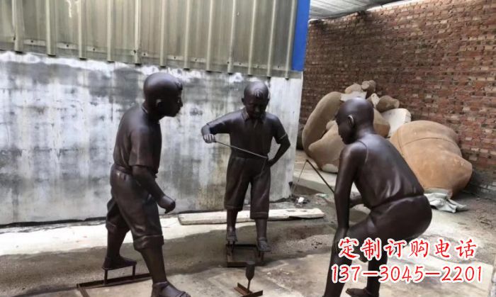 益阳玩陀螺人物铜雕 (2)