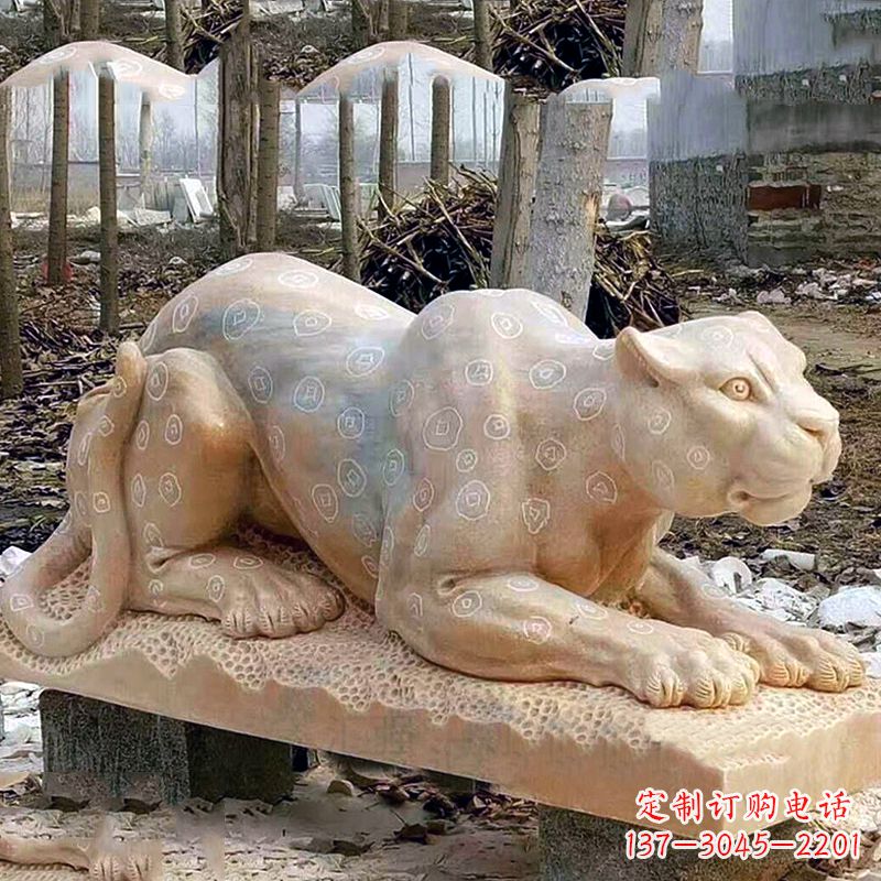益阳晚霞红金钱豹石雕-公园园林草坪动物雕塑
