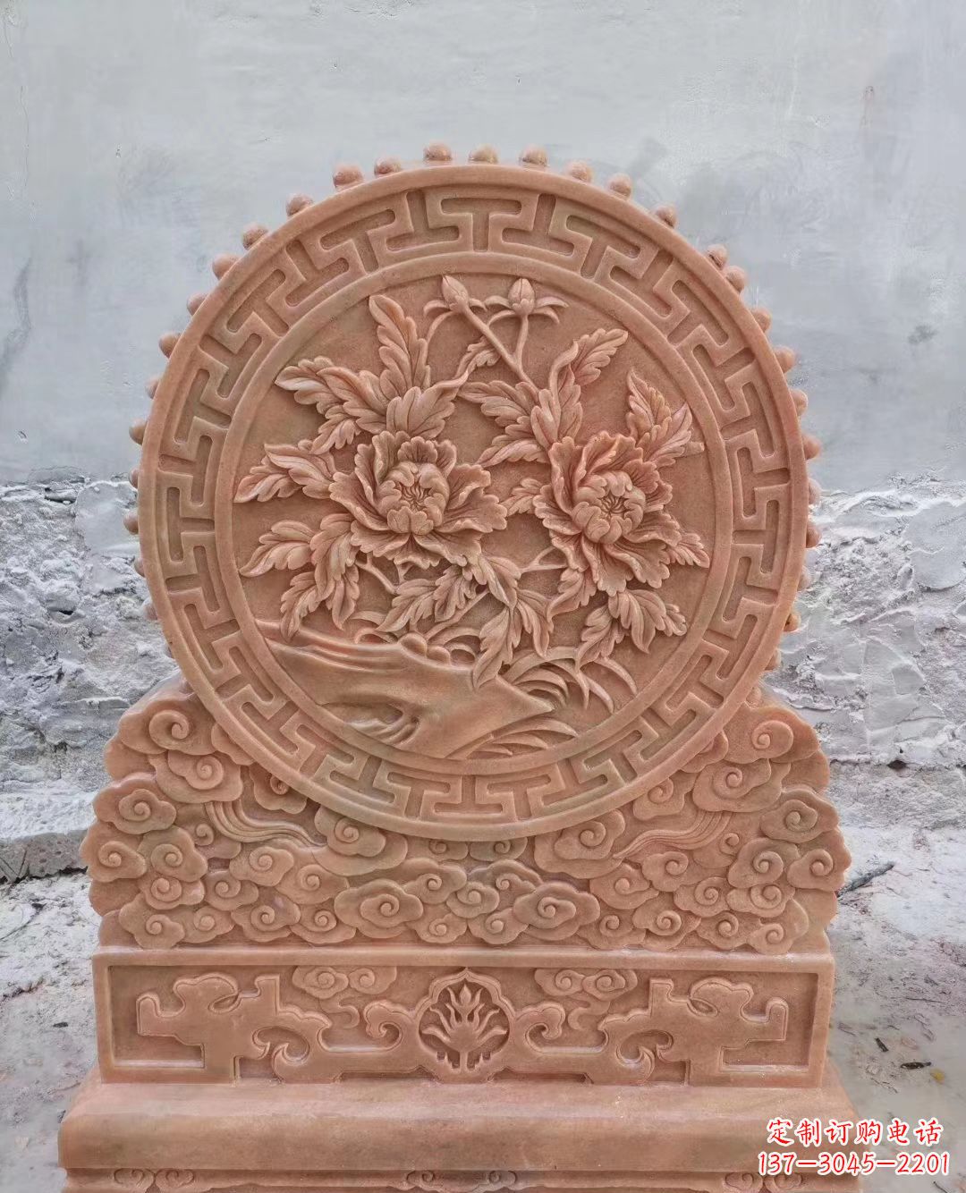 益阳晚霞红牡丹花浮雕石门墩