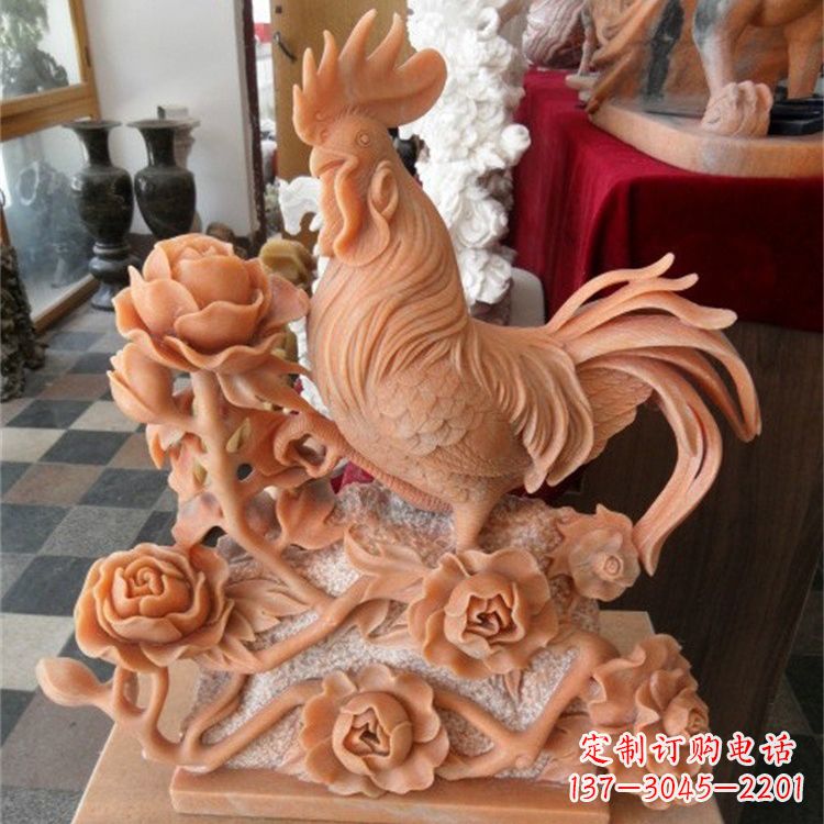 益阳晚霞红石雕公鸡雕塑