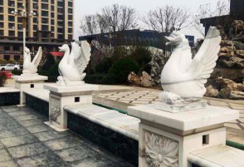 益阳中领雕塑提供最高质量的天鹅雕塑定制服务。…