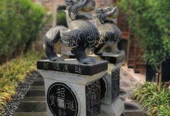 益阳貔貅石雕小区看门雕塑