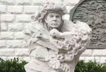 益阳纪念邱少云烈士的石雕艺术品