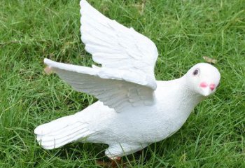 益阳象征和平的少女和平鸽雕塑