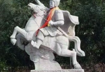 益阳神帅韩信骑马石雕塑像，领雕塑定制出精美传奇
