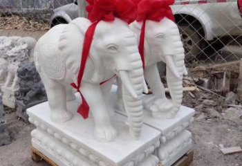 益阳元宝驾驭的大象雕塑艺术