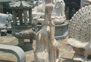 益阳高贵优雅的长颈鹿雕塑