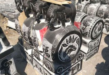 益阳艺术精品，凤凰雕塑门墩