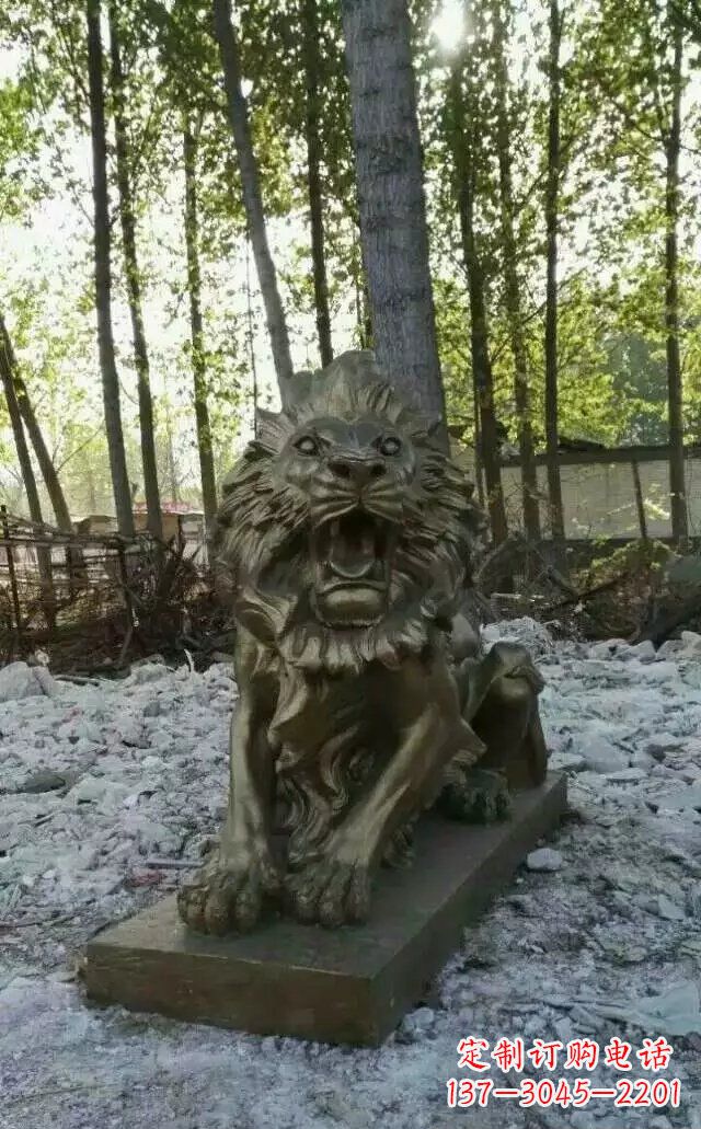益阳卧着的西洋狮子铜雕 (2)