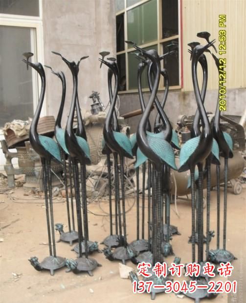 益阳仙鹤动物铜雕