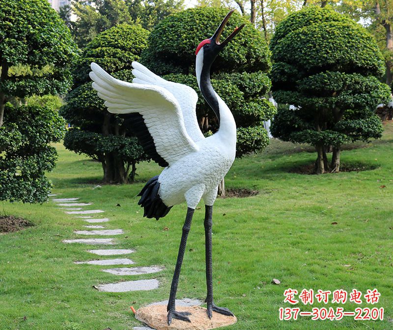 益阳仙鹤金属雕塑