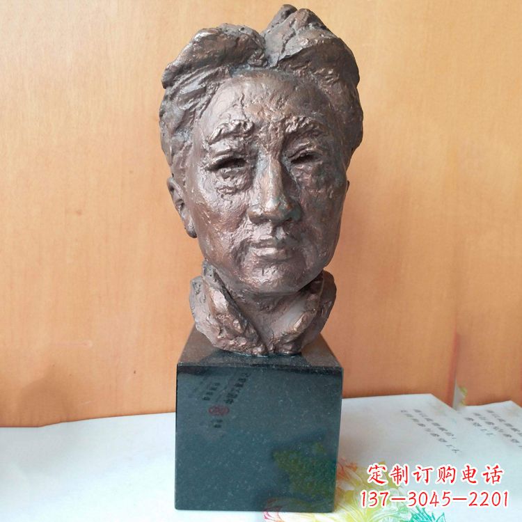益阳现代画家徐悲鸿先生头像雕塑