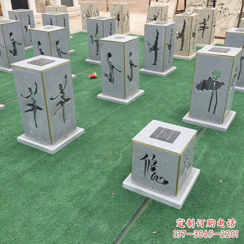 益阳现代镂花石灯