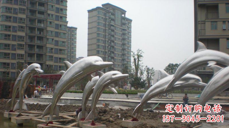 益阳小区不锈钢跳跃海豚雕塑