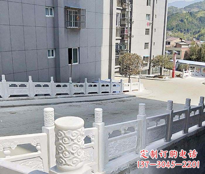 益阳小区景观汉白玉石雕栏板