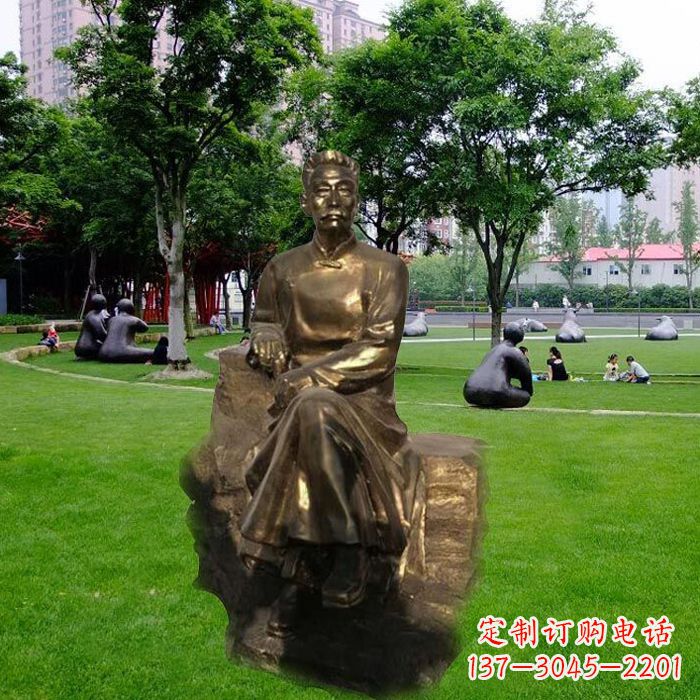益阳校园名人鲁迅先生玻璃钢仿铜雕像