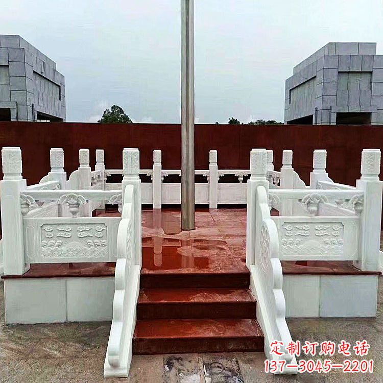 益阳学校石雕升旗台