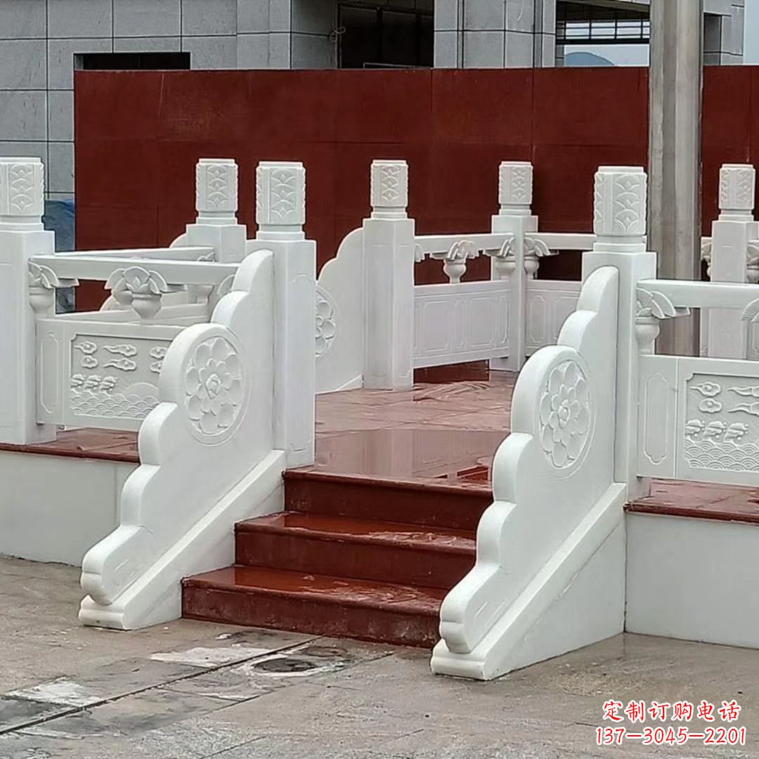 益阳学校校园国旗台石雕