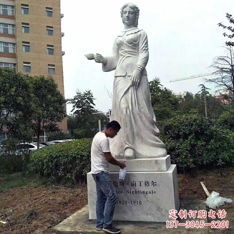 益阳医院园林提灯天使南丁格尔石雕塑